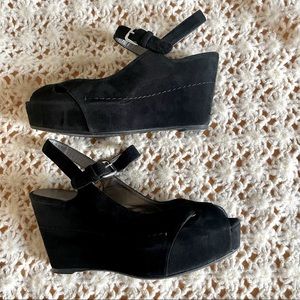 STUART WEITZMAN PLATFORM WEDGE SANDALS